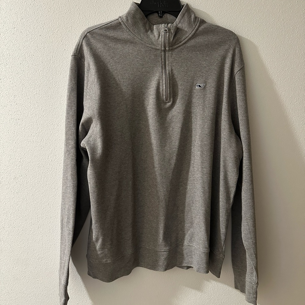 Vineyard vines, quarters zip gray